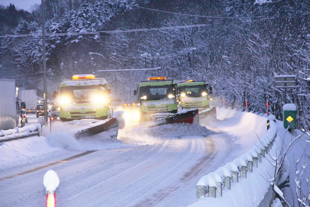 一般国道５号　函館市　函館道路維持除雪外一連工事　２